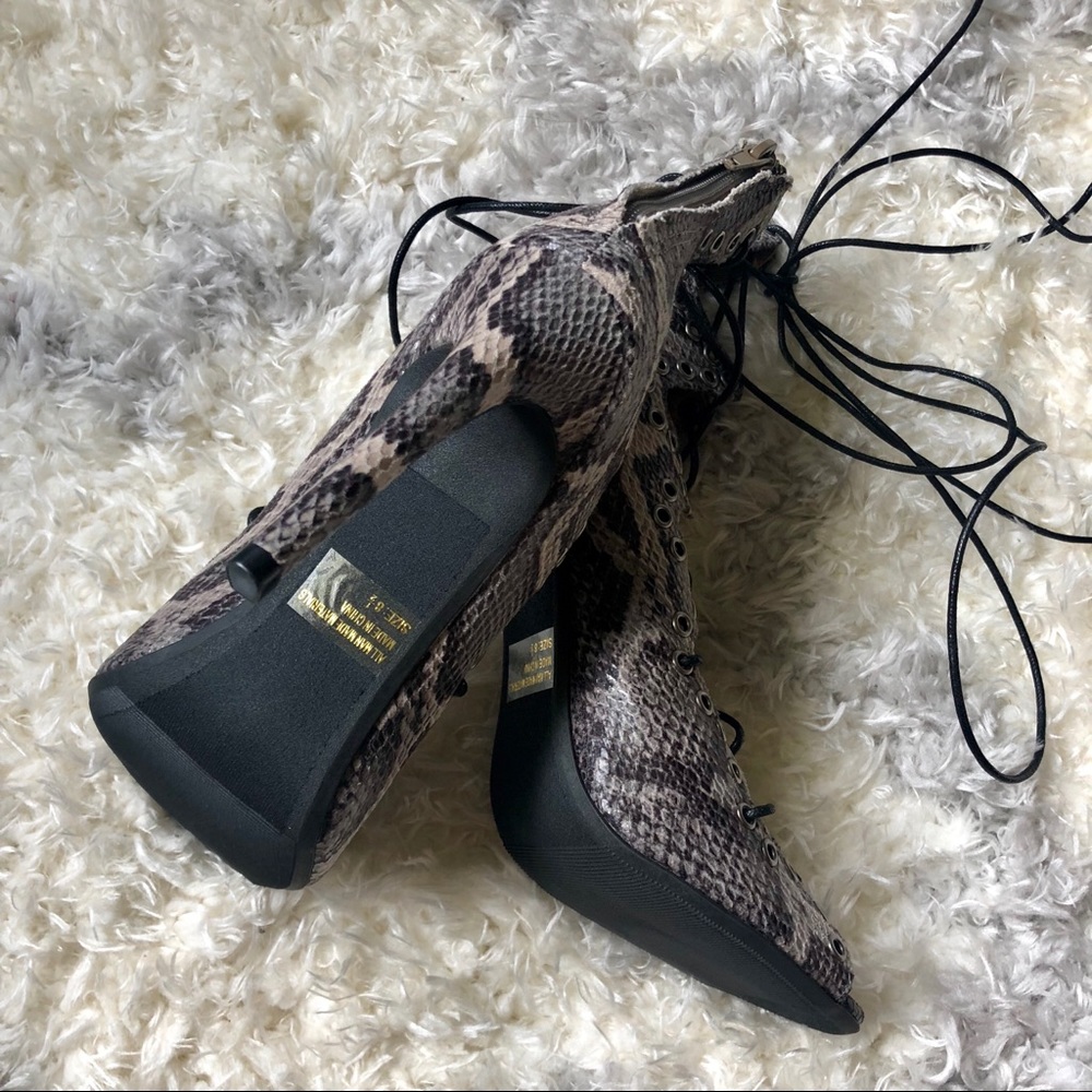 Wild Diva NWOB Snakeskin Gladiator Sexy Pumps - Picture 6 of 7